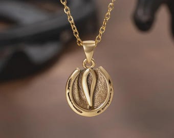Custom Horse Hoof Pendant Necklace, Personalized Country Western Jewelry, Memorial or Birthday Gift for Horse Lovers, Riders & Vets