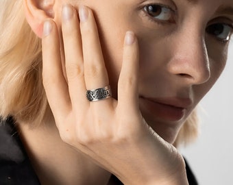 Benutzerdefinierter Gotischer Namensring, Unisex-Ring aus Messing / Sterlingsilber 925, Tattoo-Stil Schriftart Gothischer Namensring, Geschenk für Sie / Ihn