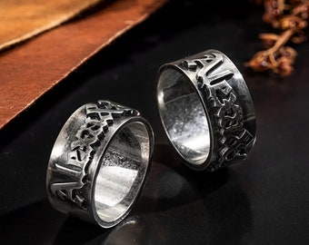 Benutzerdefinierter Gotischer Namensring, Unisex-Ring aus Messing / Sterlingsilber 925, Tattoo-Stil Schriftart Gothischer Namensring, Geschenk für Sie / Ihn