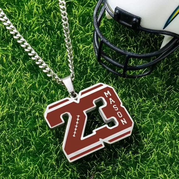 Collier Football Avec Pendentif CR7 + Chaussettes Fan – Acier Inoxydable, Cadeau Idéal Pour Supporters