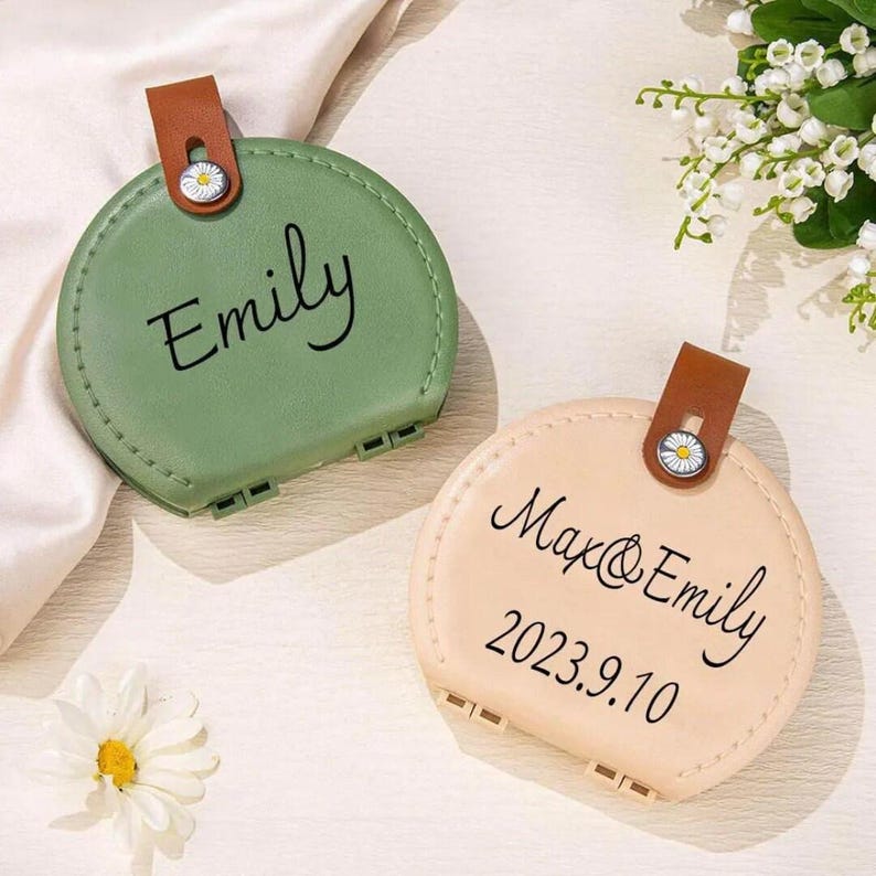 Customized Mini Sewing Kit with Name + Birth Flower, Gift for Grandmas/Moms/Dressmakers/Seamstress, Poratble Personalized Sewing Set image 4