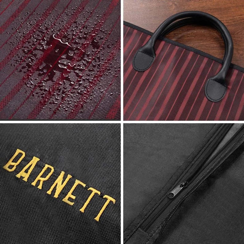 Puede incluir: Una funda de ropa negra con rayas verticales rojas y un asa negra. La bolsa tiene cierre de cremallera y el nombre "BARNETT" bordado en dorado. La tela parece ser resistente al agua.