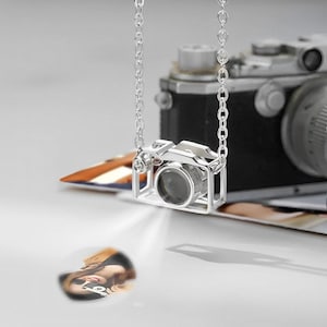 Custom Photo Camera Projection Necklace, Personalized Photo Projector Camera Pendant in 925 Sterling Silver, Gift for Photography Lovers