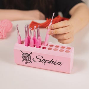 Custom Name Crochet Hook Holder | Yarn Ball Design Organizer for 17 Hooks | Knitting or Corchet Supplies Storage, Crochet Lover Custom Gift