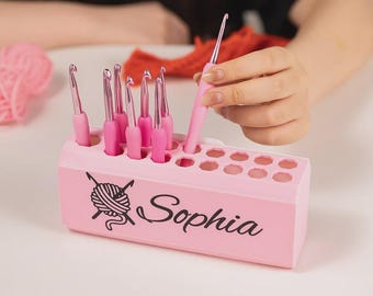 Custom Name Crochet Hook Holder | Yarn Ball Design Organizer for 17 Hooks | Knitting or Corchet Supplies Storage, Crochet Lover Custom Gift