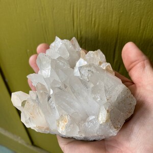 Optical quartz crystal cluster