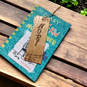 Personalized Wood Bookmark: Craft Your Story, One Page at a Time!