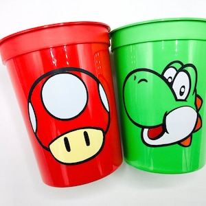 Yoshi Party Cups - 16oz Stadium Cups (Super Mario Bros)