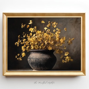 Könnte beinhalten: Gerahmter Kunstdruck mit einem Stillleben aus gelben Blumen in einem dunklen, rustikalen Topf. Das Kunstwerk hat eine Vintage-Ästhetik mit einem goldenen Rahmen und einem dunklen Hintergrund. Der Text "The Mindful Artiste" befindet sich unten.