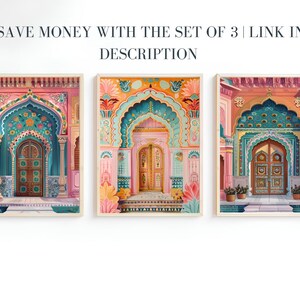 Peut inclure: Trois illustrations color&eacute;es de portes orn&eacute;es avec des d&eacute;tails complexes. Chaque porte est encadr&eacute;e d'une arche rose avec des accents turquoise et dor&eacute;s. Les portes sont en bois et ont un design traditionnel.