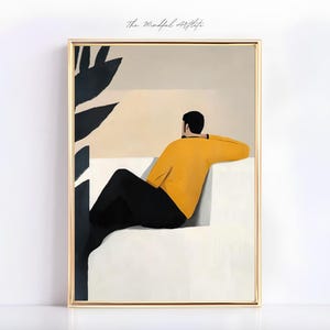 Pode incluir: Uma pintura de uma pessoa sentada em um sof&aacute; branco, olhando para fora de uma janela. A pessoa est&aacute; vestindo um su&eacute;ter amarelo e cal&ccedil;as pretas. O fundo &eacute; de cor bege claro com um design abstrato em preto e branco.
