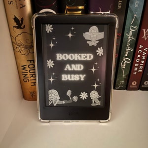 Booked and Busy Kindle Lock Screen | Lizzie McGuire | Digital Download | Kindle Wallpaper | Booktok | Bookish Quote | Kindle Book Cover |