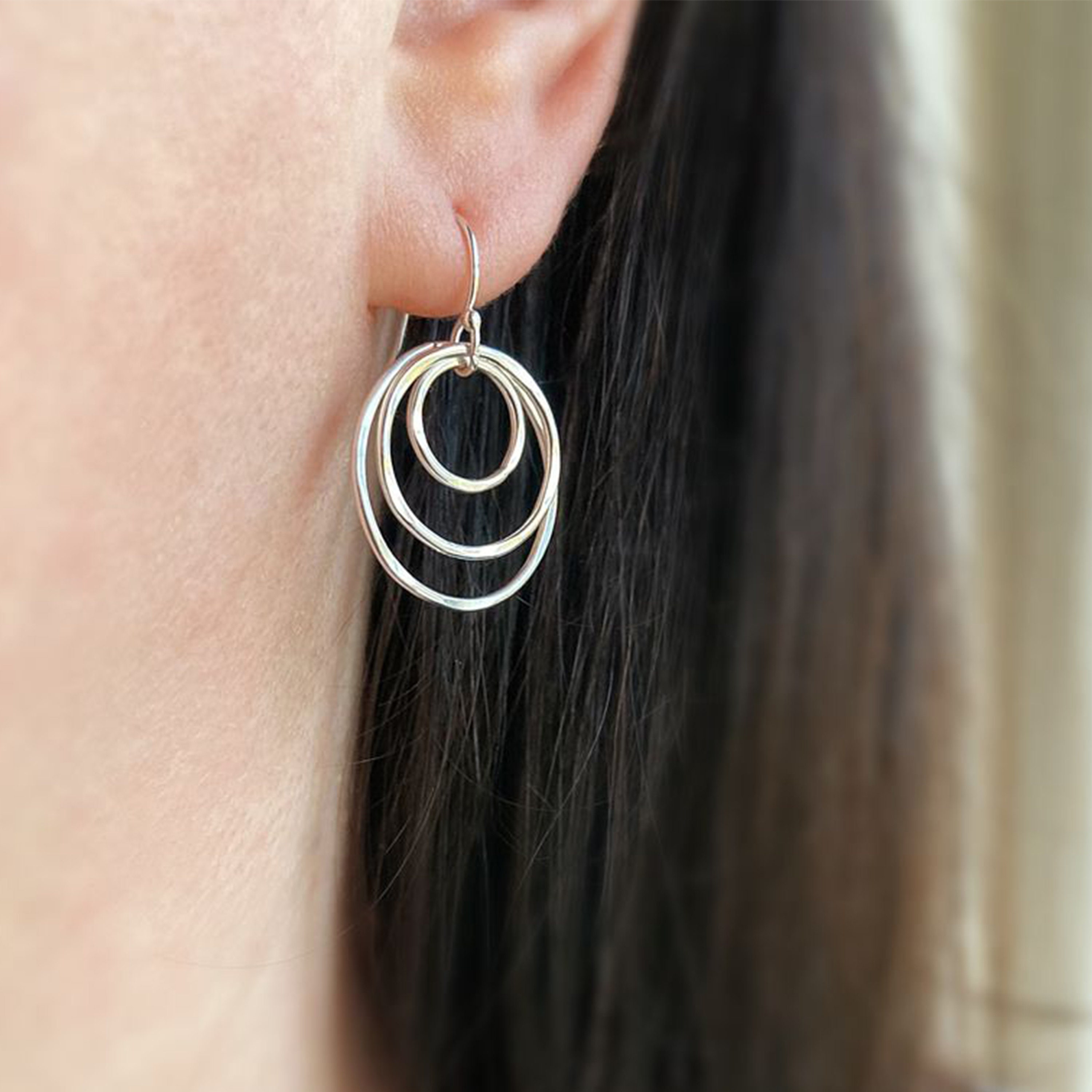 人気【TOU】silver925 triple circle earrings☆送料関税込 Sterling Silver Geometric Hoop Earrings, Triple Circle