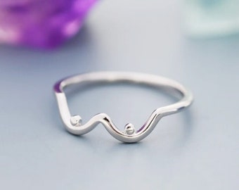 Boob Ring in Sterling Silber Brust Ringe / Feminist Feminine Ringe / Stillen / Brustbewusstsein Ringe / Stapel Ringe / Damen Ringe