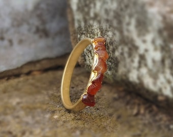 Natural Carnelian Ring, Ombre Raw Stone Ring, Electroformed Ring, Energy Symbol Rings, Healing Ring, Half Eternity Ring, Gift For Her