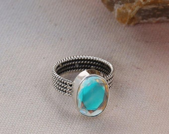 Anello Angel Aura Quartz: fascia in argento sterling 925 intrecciata a corda, realizzata a mano.