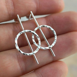 Geometric Circle Bar Earrings , Hammered Round Karma Earrings , Silver Long Bar Earrings , Gift For Mother's day , Birthday Gift For Her