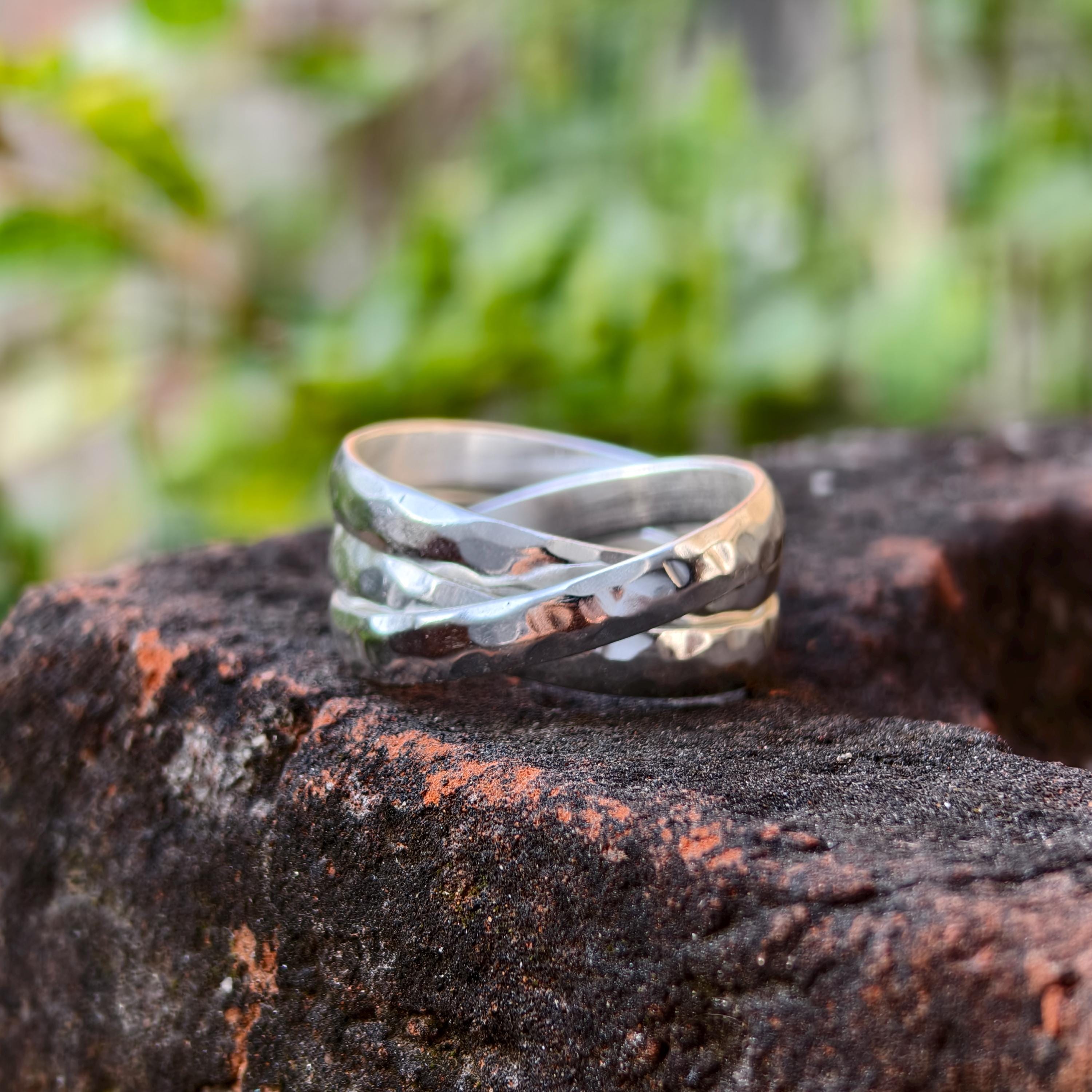 Anillo Ruso Tres Anillos Entrelazados Significado Collar Dos Aros