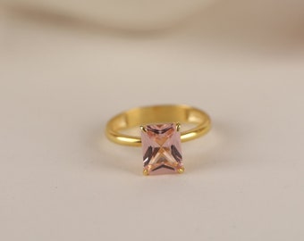 Morganite Solitaire Ring in Silver, Gold, 14K Gold Radiant Cut, Minimalist Wedding Band Ring, Mother's day gift and Dainty Jewelry for Women