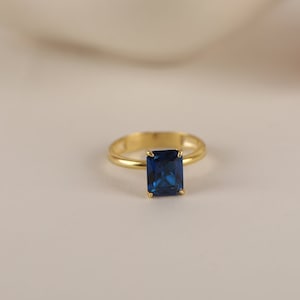 Sapphire Solitaire Ring in Silver, Gold, 14K Gold Radiant Cut, Minimalist Wedding Band Ring, Mother's day gift and Dainty Jewelry for Women