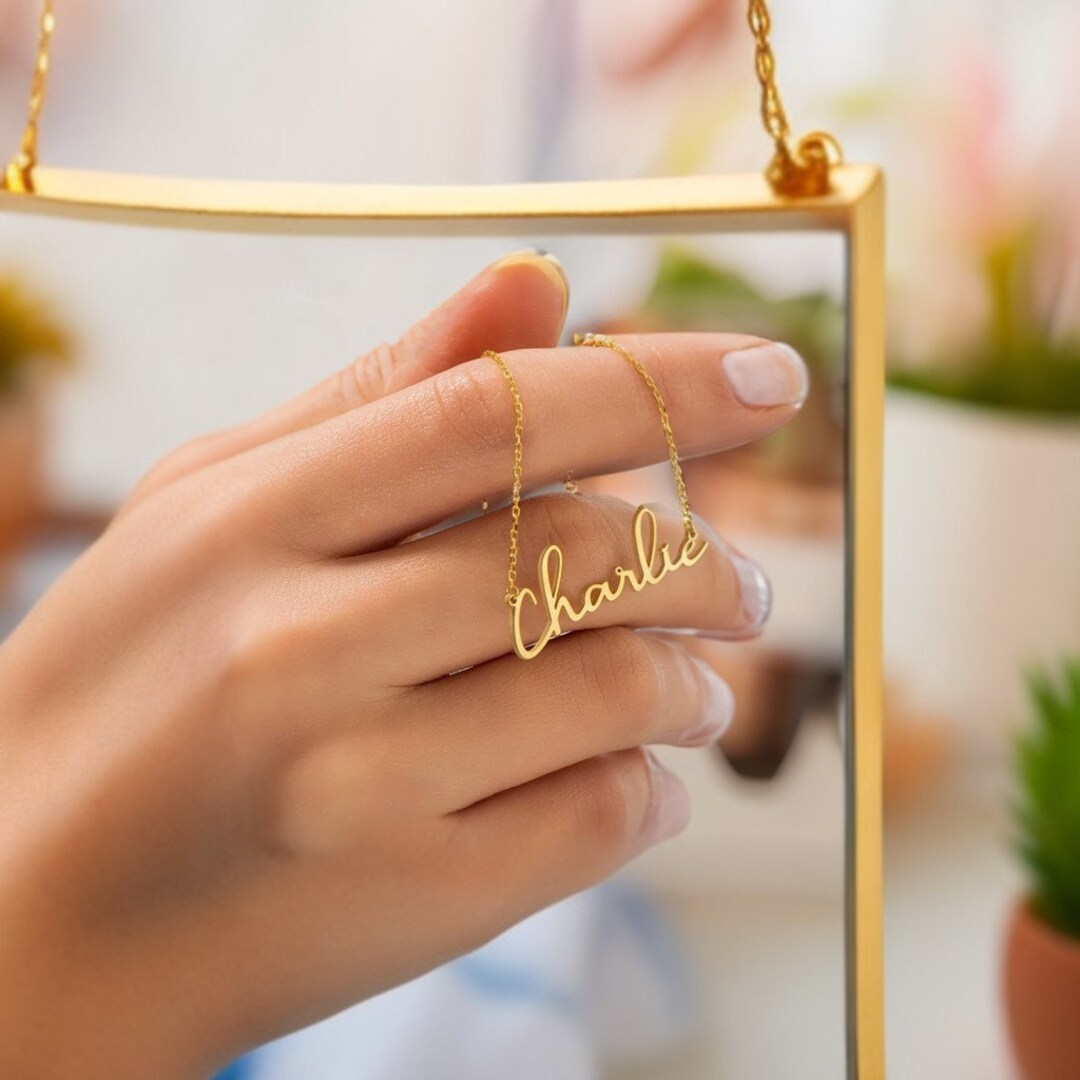 Custom Gold Name Necklace Personalized and Minimalist Name Necklace 