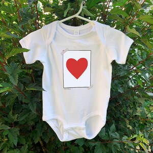 Valentine Bandit Baby Strampelanzug Valentinstag Portland Maine Be a Kevin Säugling Bio Outfit Cute Maine Baby Schwangerschaftansage