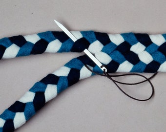 BraidKin Lacer for making Braided Rugs