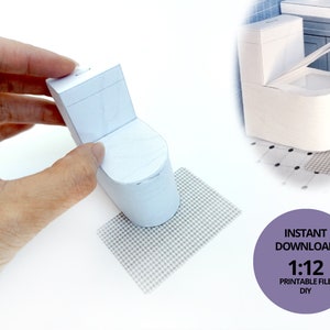 1:12 Inodoro blanco y alfombra - Muebles de casa de muñecas imprimibles, bricolaje, plantilla en miniatura imprimible, escenas de baño con caja de zapatos BMM