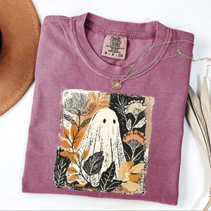 Comfort Colors® Retro Floral Ghost Shirt, Womens Ghost Shirt, Fall Vibes Shirt, Spooky Season image 6