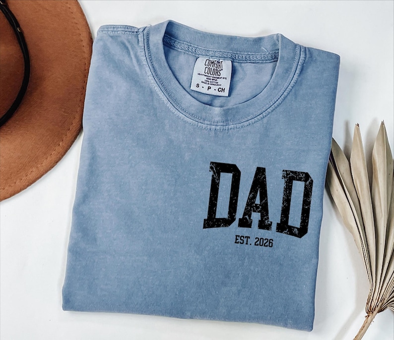 Comfort Colors® Custom Dad Shirt, Cute Fathers Day Gift, Christmas Gift For Dad, New Dad Shirt, Custom Dad Est Shirt, Gift for Grandpa zdjęcie 3