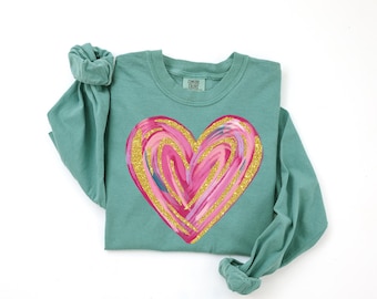 Camisa de manga larga con corazón retro de San Valentín Comfort Colors®, camiseta de San Valentín para mujer, camiseta gráfica con el texto "Amor de San Valentín"