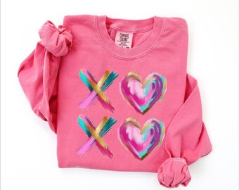 Camisa de manga larga con pinceladas de corazón para San Valentín Retro XOXO de Comfort Colors®, camisa de corazón para mujer, regalo de amor