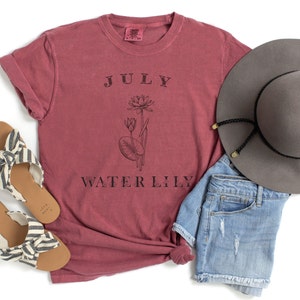 July Water Lily Birth Flower Short Sleeve Shirt: Embrace Serenity and Style