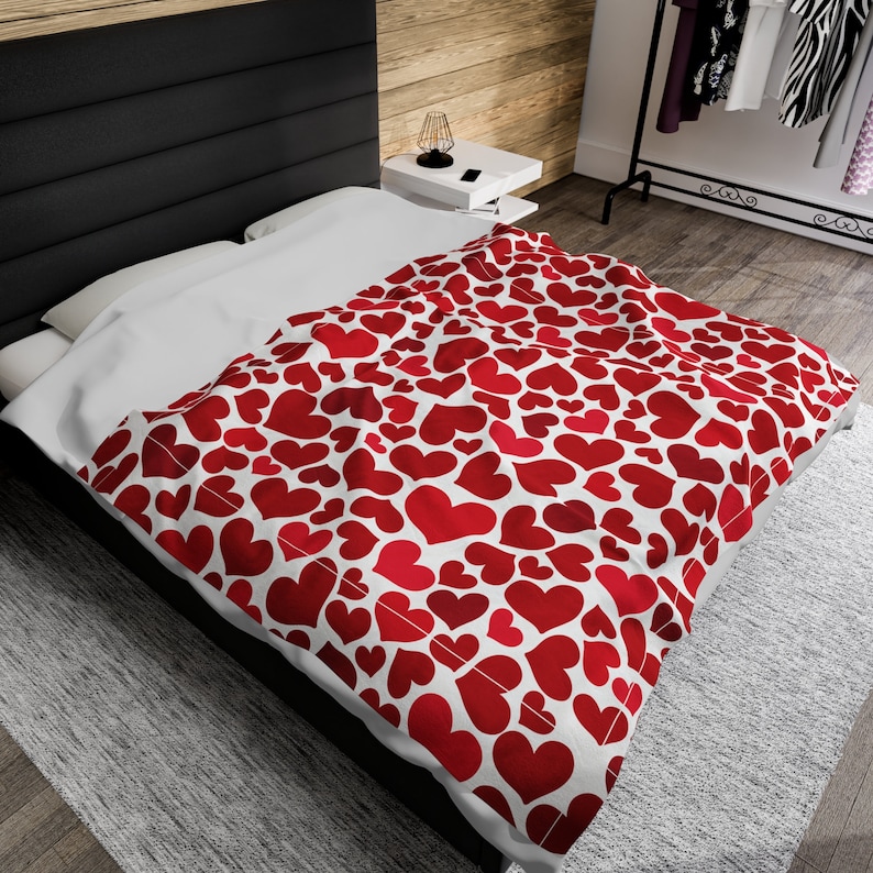 Heartshaped Valentine's Blanket, Valentine Red Heart Throw Blanket