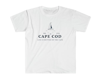 Cape Cod Massachusetts T Shirt Souvenir Gift MA Beach Provincetown Plymouth Route 6 New England Tourist Destination Seashell Vacation