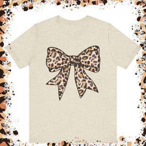 Leopardenmuster Bogen T-Shirt, Damen T-Shirt, Herren Shirt, Animal Print Top, Mode Grafik T-Shirt