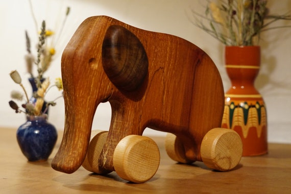 Wooden toys, wooden elephant, handicrafts