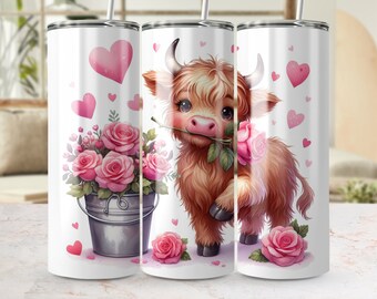 Adorável vaca das terras altas com envoltório de copo de rosas, modelo de copo magro de 20 onças com tema de amor, design de sublimação de animal fofo, png
