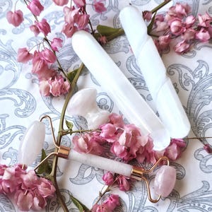 Rose Quartz Facial or Body Massage,  Mushroom and Roller set, cooling facial with natural Selenite wands   GSR-104