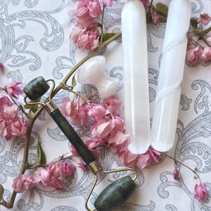 Jade Facial or Body Massage, Rose Quartz  Mushroom and Roller set, cooling facial with natural Selenite wands  GSR-108