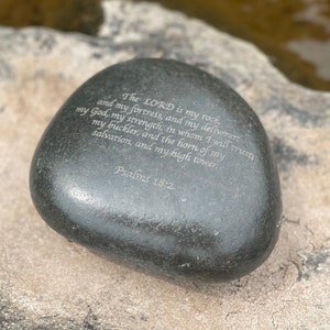 Custom Engraved Stone Bible Verse Etched Rock Buddy Gift Personalized Garden Marker Prayer Stones River Rocks Souvenir Collectable Word Rock