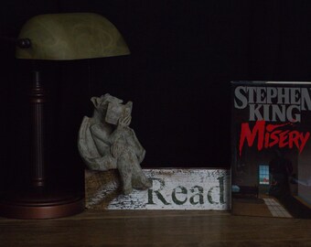 Stephen King Misery First Edition with the correct 1st edition points  Ships Free Via Media Mail