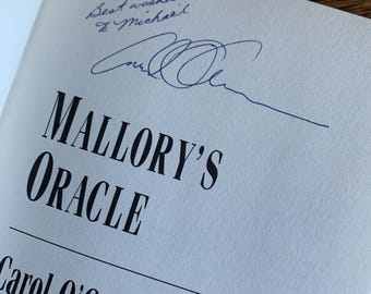Mallory's Oracle 1st Edition signed by author Carol O'Connell.  Hard Cover Ships Free Via Media Mail