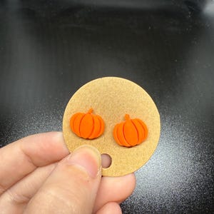 Polymer clay pumpkin stud earrings