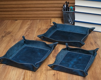 Spersonalizowana skórzana taca parkingowa, ręcznie robiony organizer na biurko, Catch All