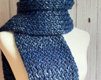 Bufanda de punto azul: mezcla de lana, blanco y azul jaspeados