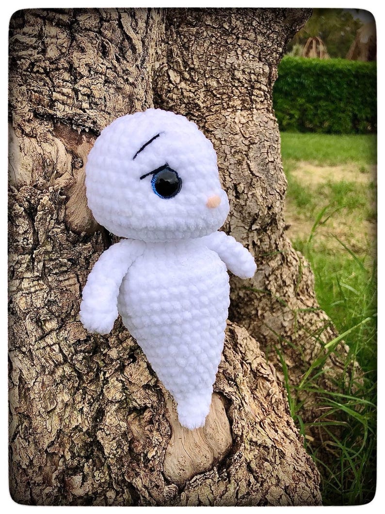 Baby Ghost Boo Crochet Pattern, Pdf File in English and Spanish