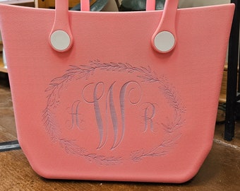 Vira Versa - Monogram Design