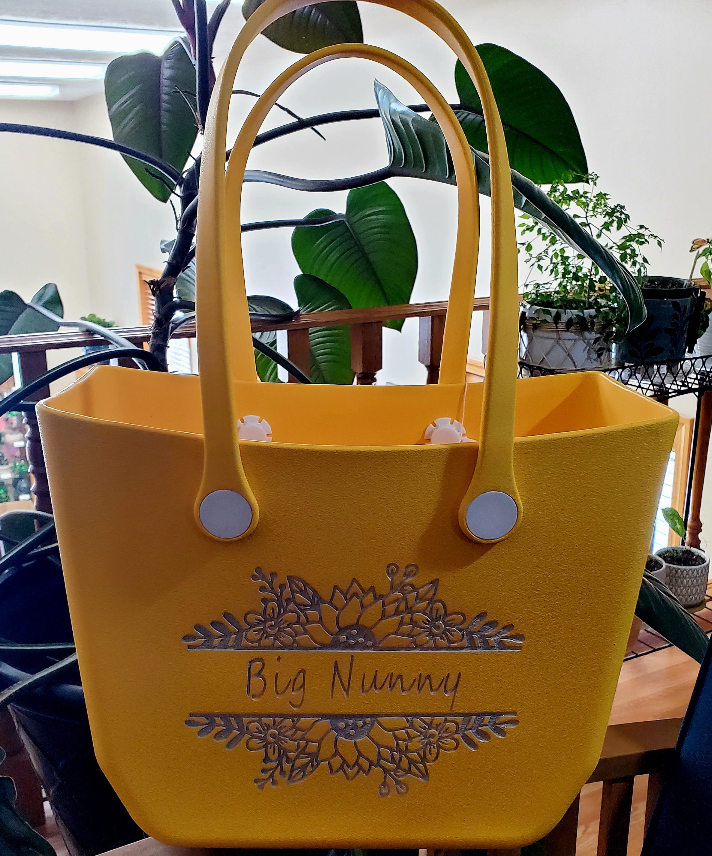 Vira Versa - Personalized Design