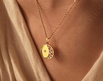 18K Gold Sun Star Moon Necklace, Waterproof Tarnish Resistant Necklace, Star Signet Necklace, Polaris Star Necklace, Crescent Moon Necklace